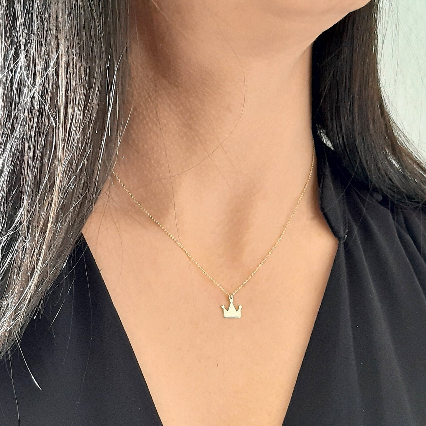 14k solid gold crown necklace , delicate tiny crown charm
