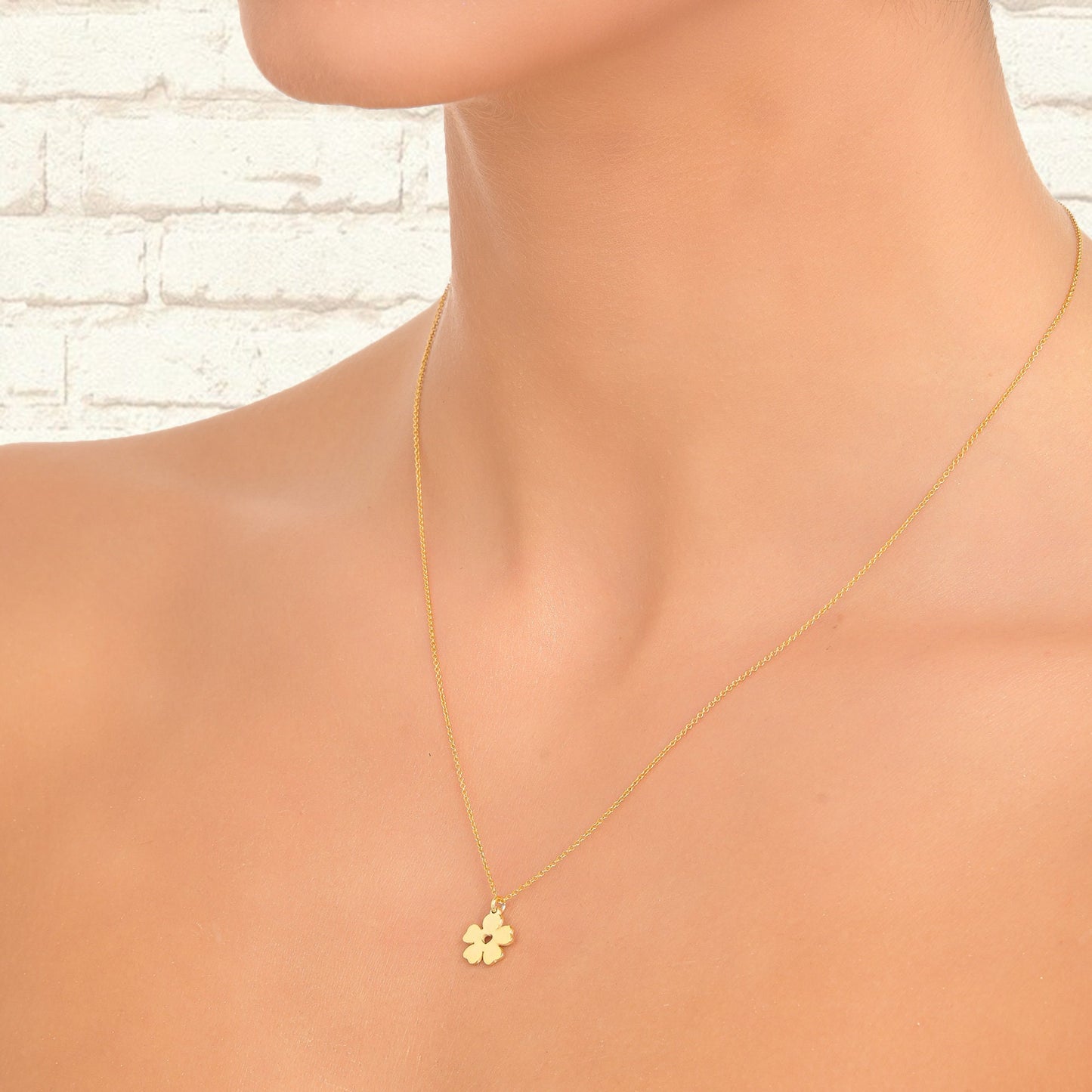 14K Yellow Gold Flower necklace, 14k solid gold chain, Dainty flower necklace, 14K Solid gold  flower Heart necklace, unique gift for her