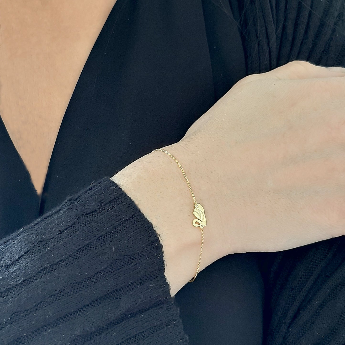 9kt & 14ktSolid  Gold Swan bracelet, bird jewelry