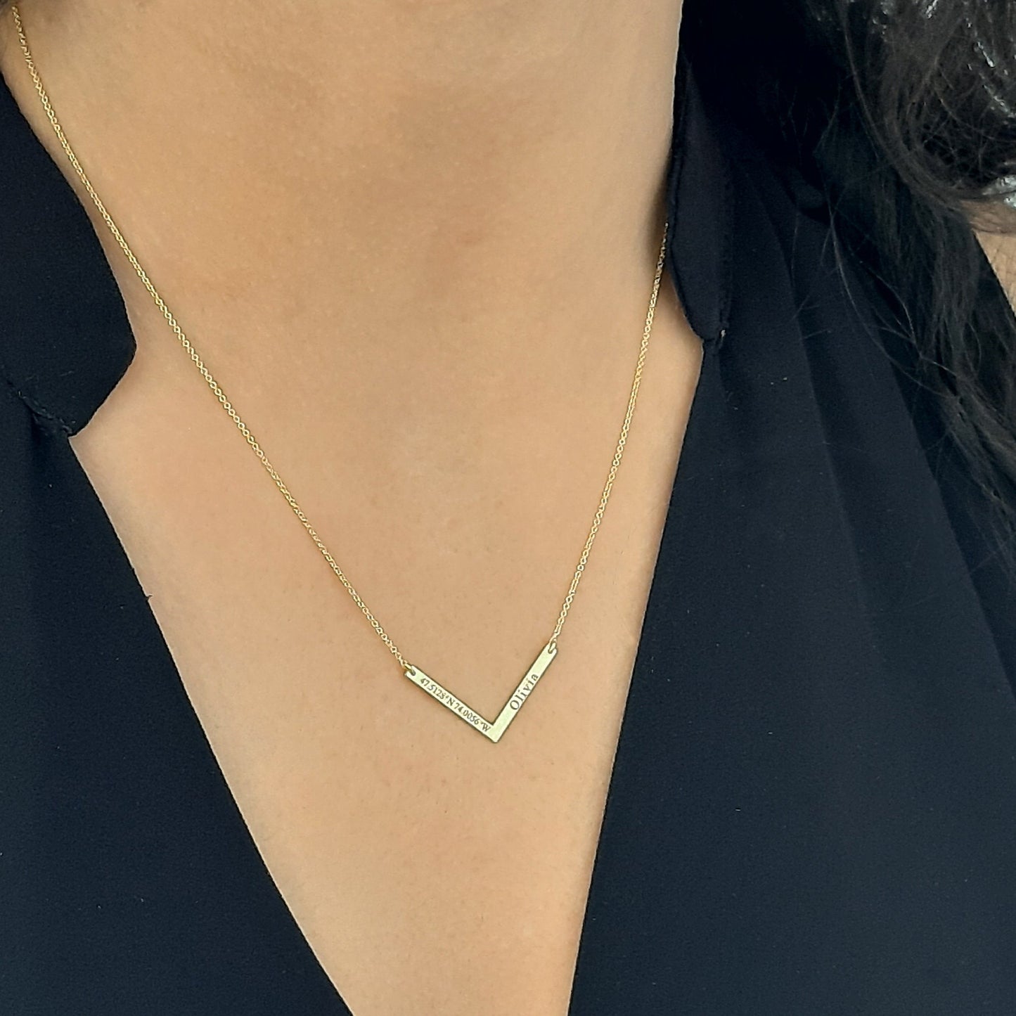 V Necklace, Chevron Necklace, 14K V necklace, V coordinates Necklace, Minimal V necklace, 14K Solid Gold, name Necklace , gift for women