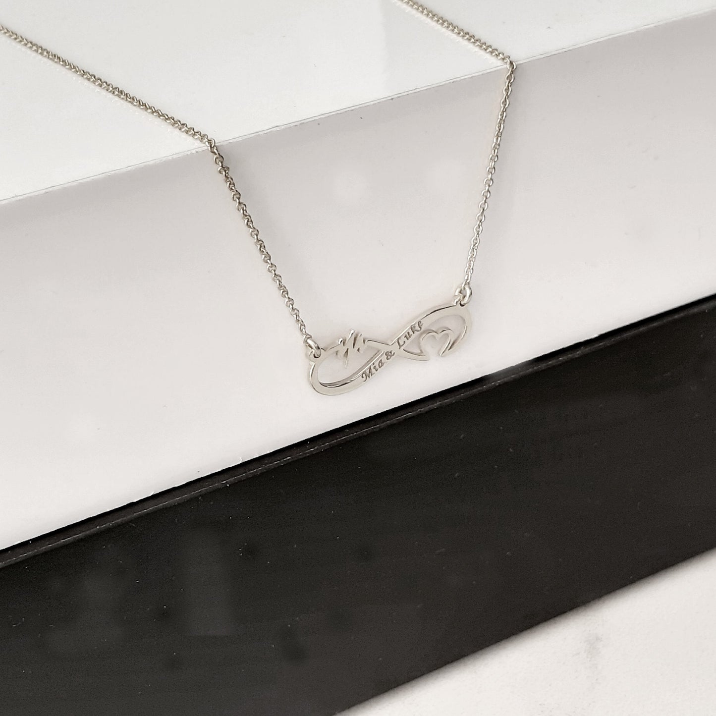 Personalized Infinity Necklace, Custom Name Date Necklace, 14k solid gold Infinity Jewelry, Personalized Gift, Custom Infinity Gift
