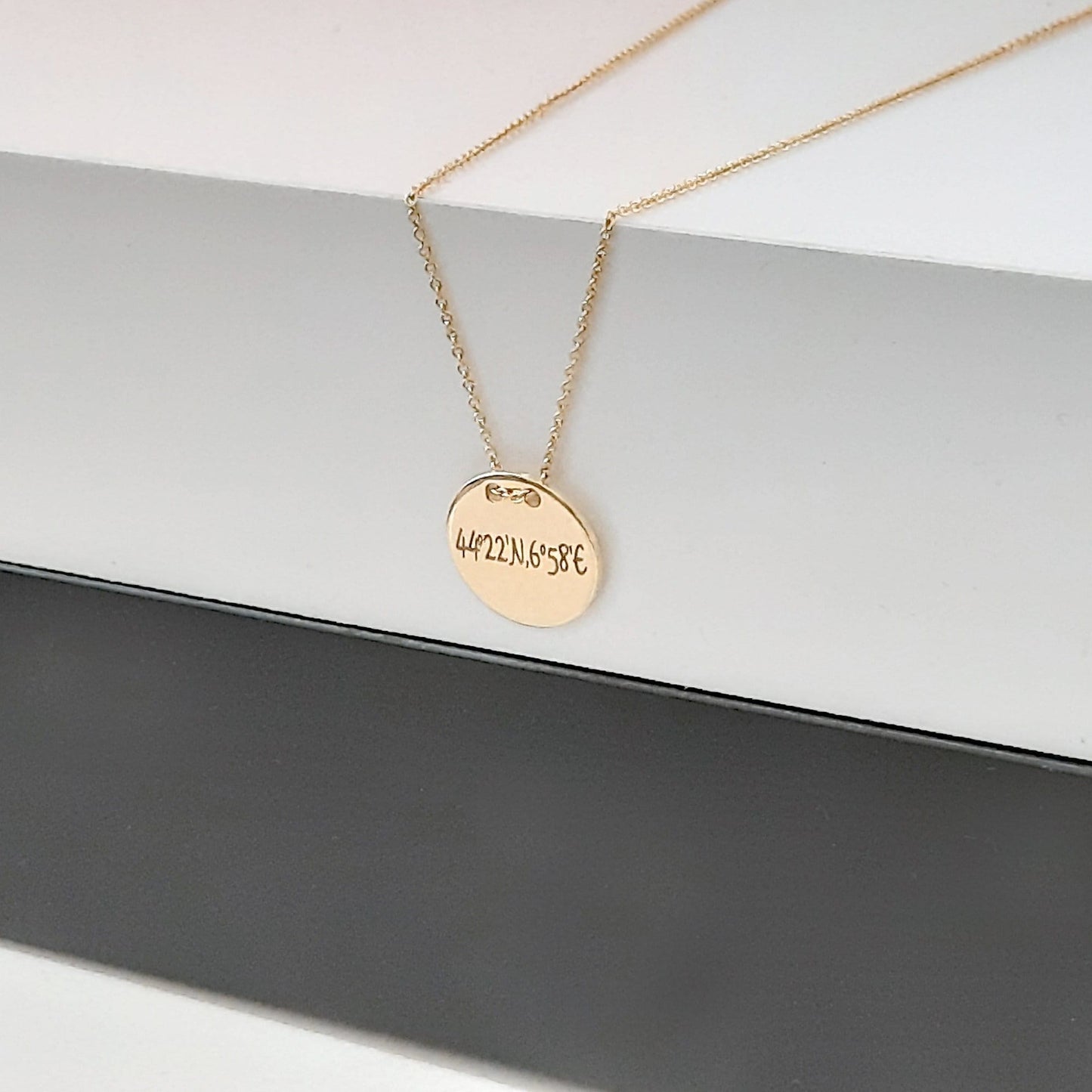Gold Disk Necklace / Initial Disc Necklace / Personalized Disc Necklace Customized  Bridesmaid Gift, 14k Solid Gold Unique layered necklace